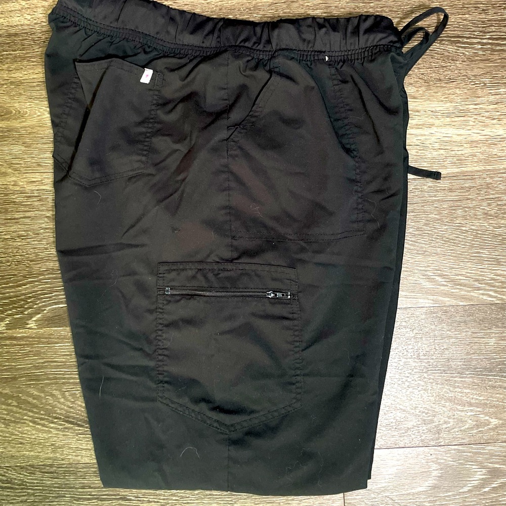 Women’s scrub pants